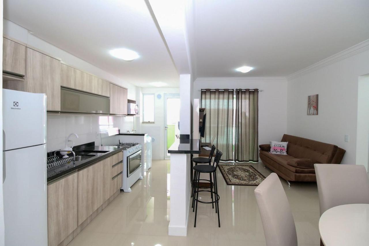 Aluguel Apartamento 2 Quartos Piscina Bombas Sc 419 Apartment บอมบินญัส ภายนอก รูปภาพ